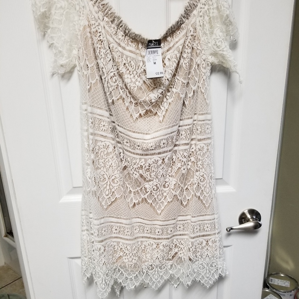 Beautiful sun dress off the shoulder